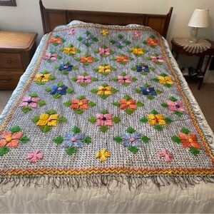 Vintage Machine Made 
Floral Bed Cover  Multicolor